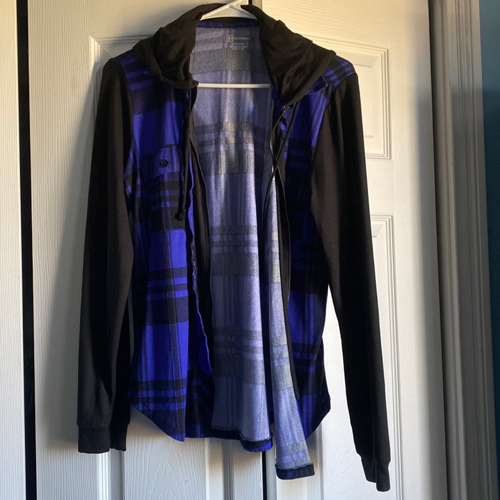 black and blue plaid hoodie jacket